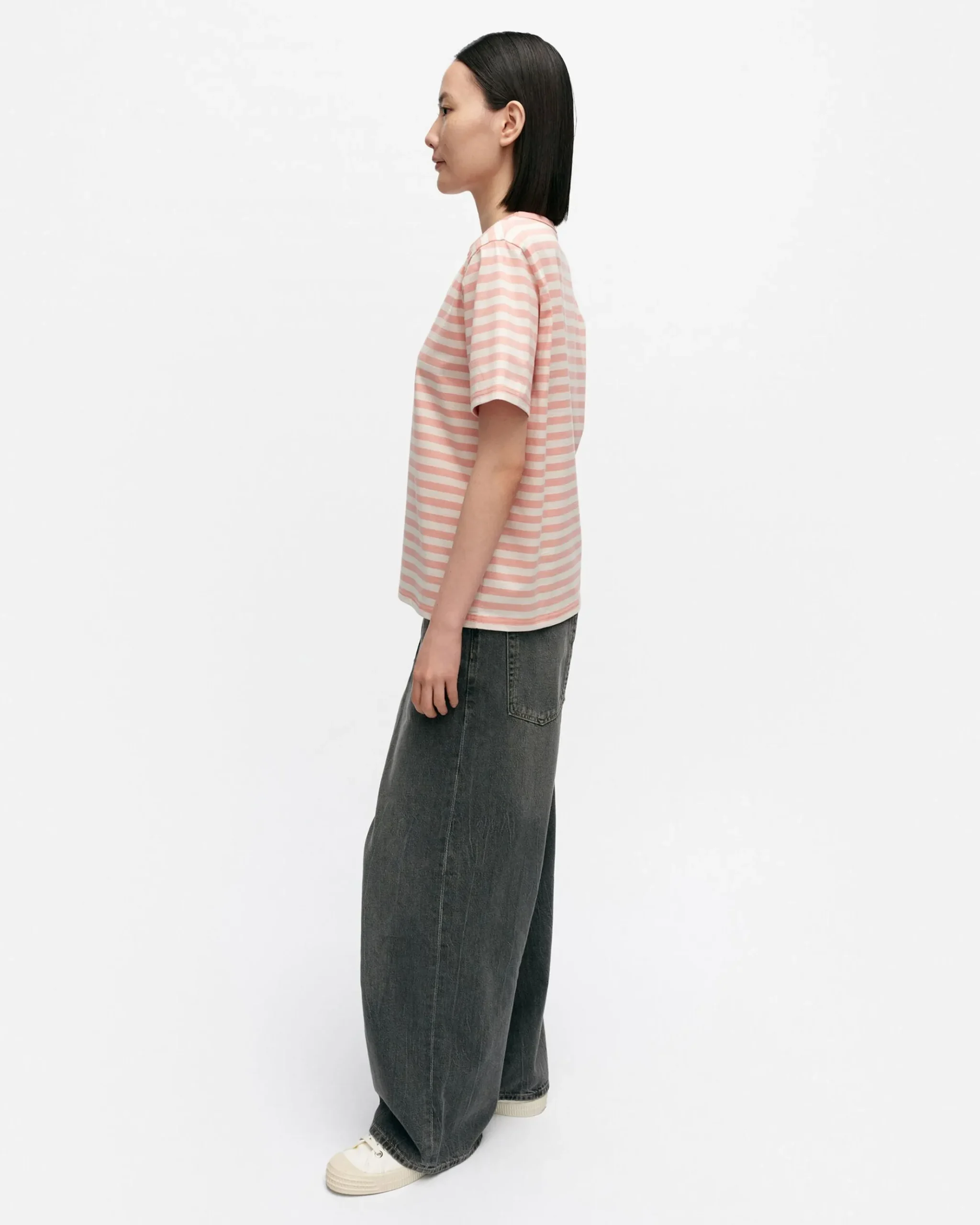 Kioski Tasaraita Relaxed Shortsleeve T-Paita